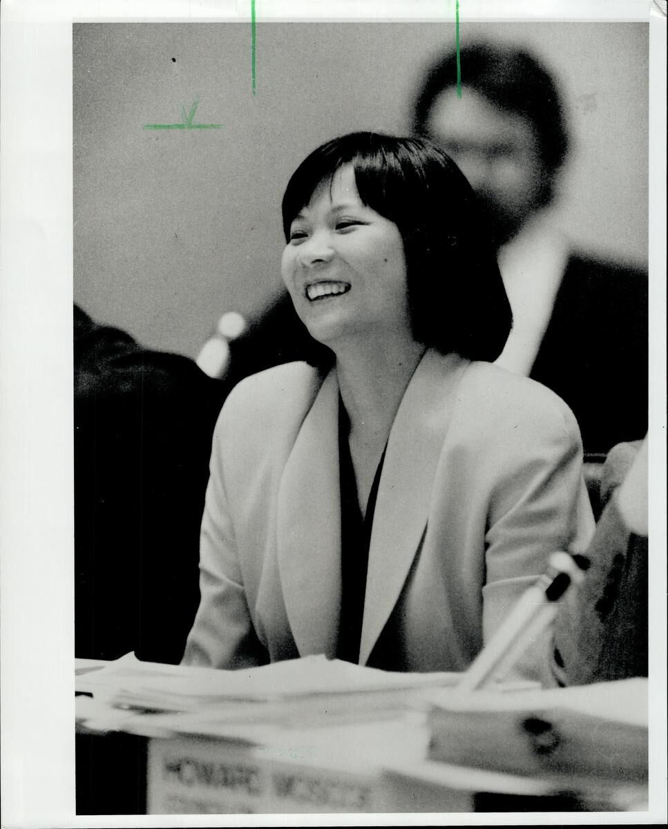 olivia_chow_1992